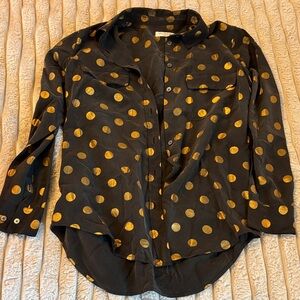 Equipment Femme 100% Silk blouse Black w/ gold dots Sz S